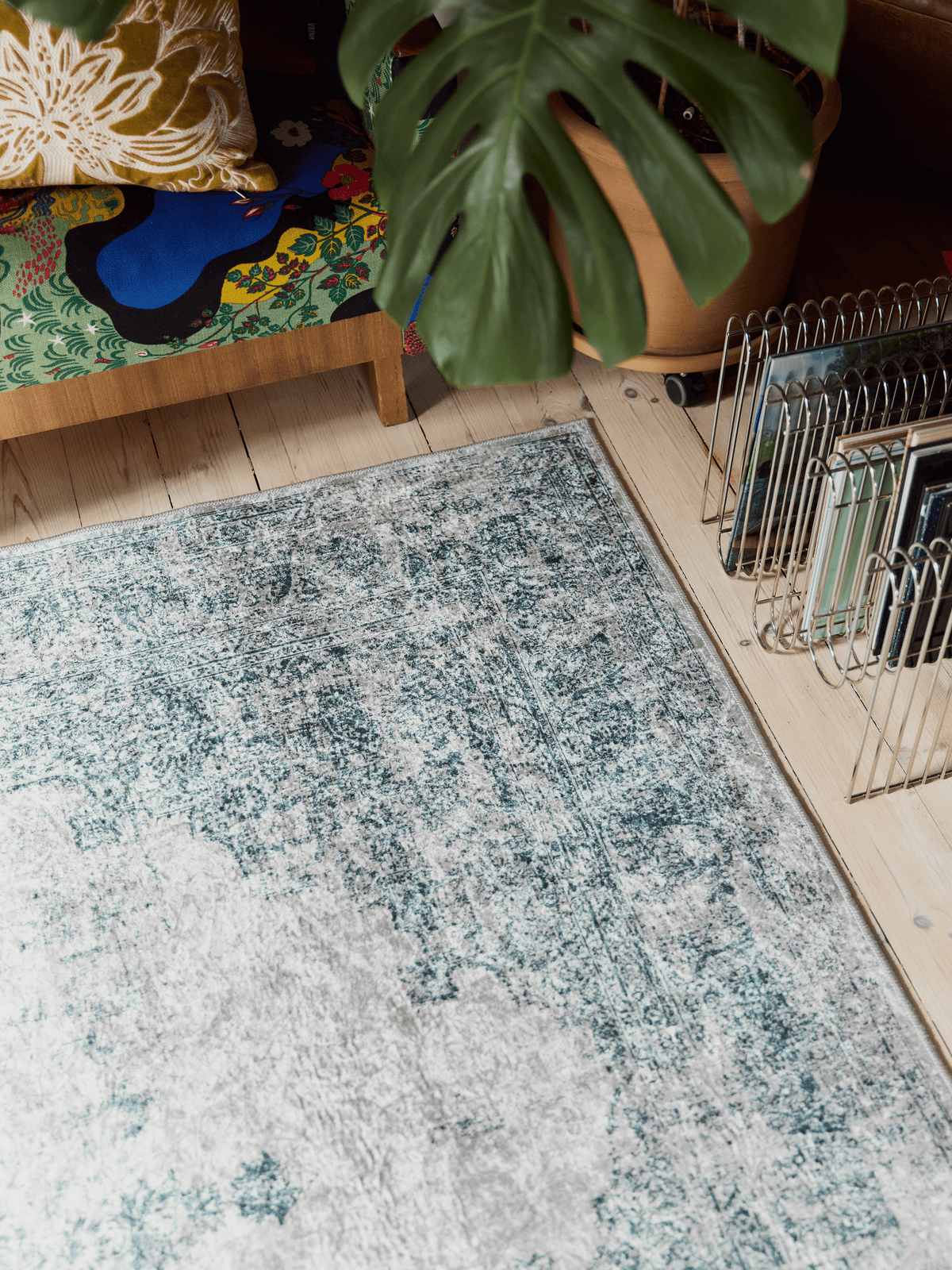 105835-7100_4; Vallila Topaasi-käytävämatto Salvianvihreä / 80x200 cm