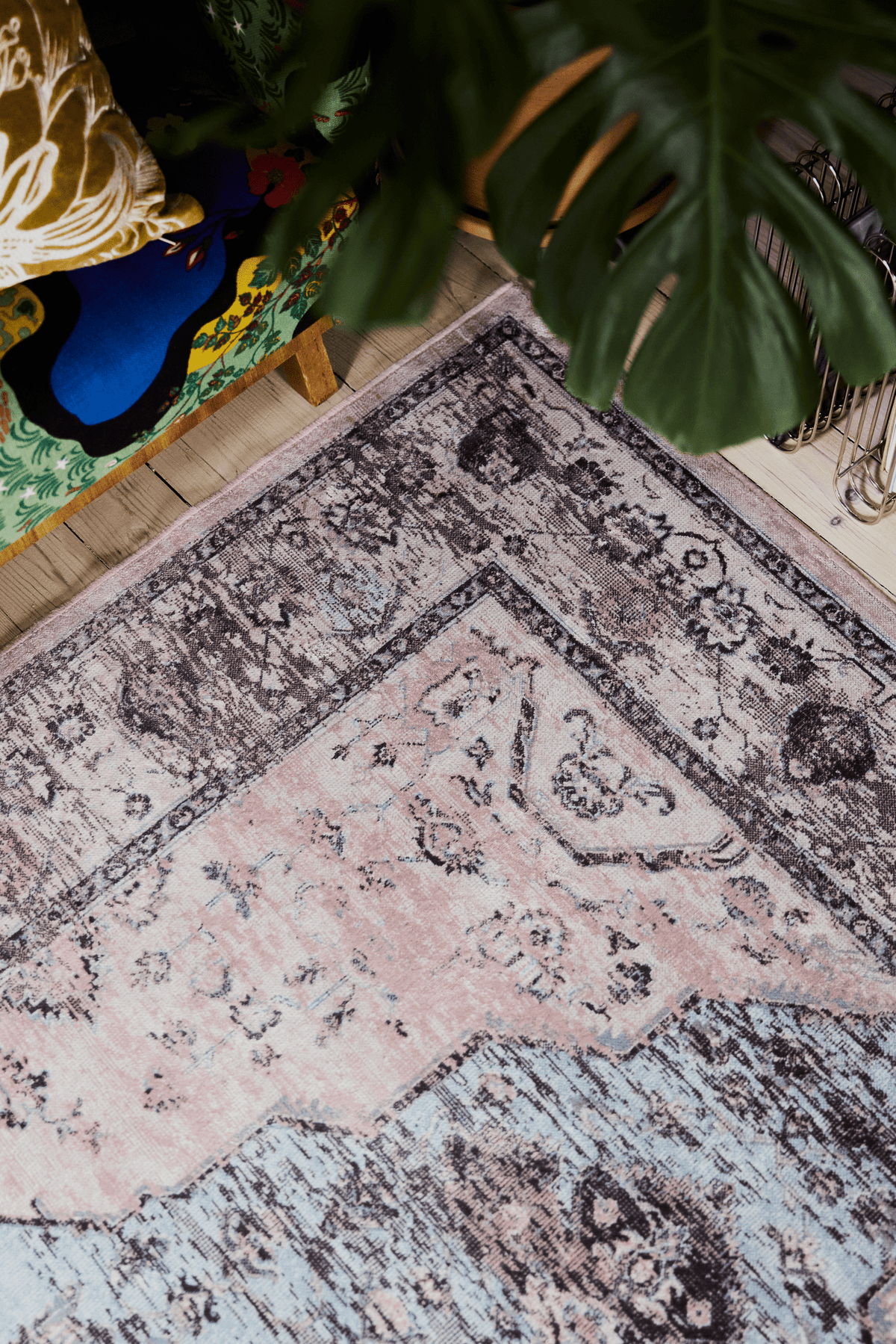 109389-4010_1; 109388-4010_1; Vallila Nonparelli-matto Pastelli / 135x190 cm